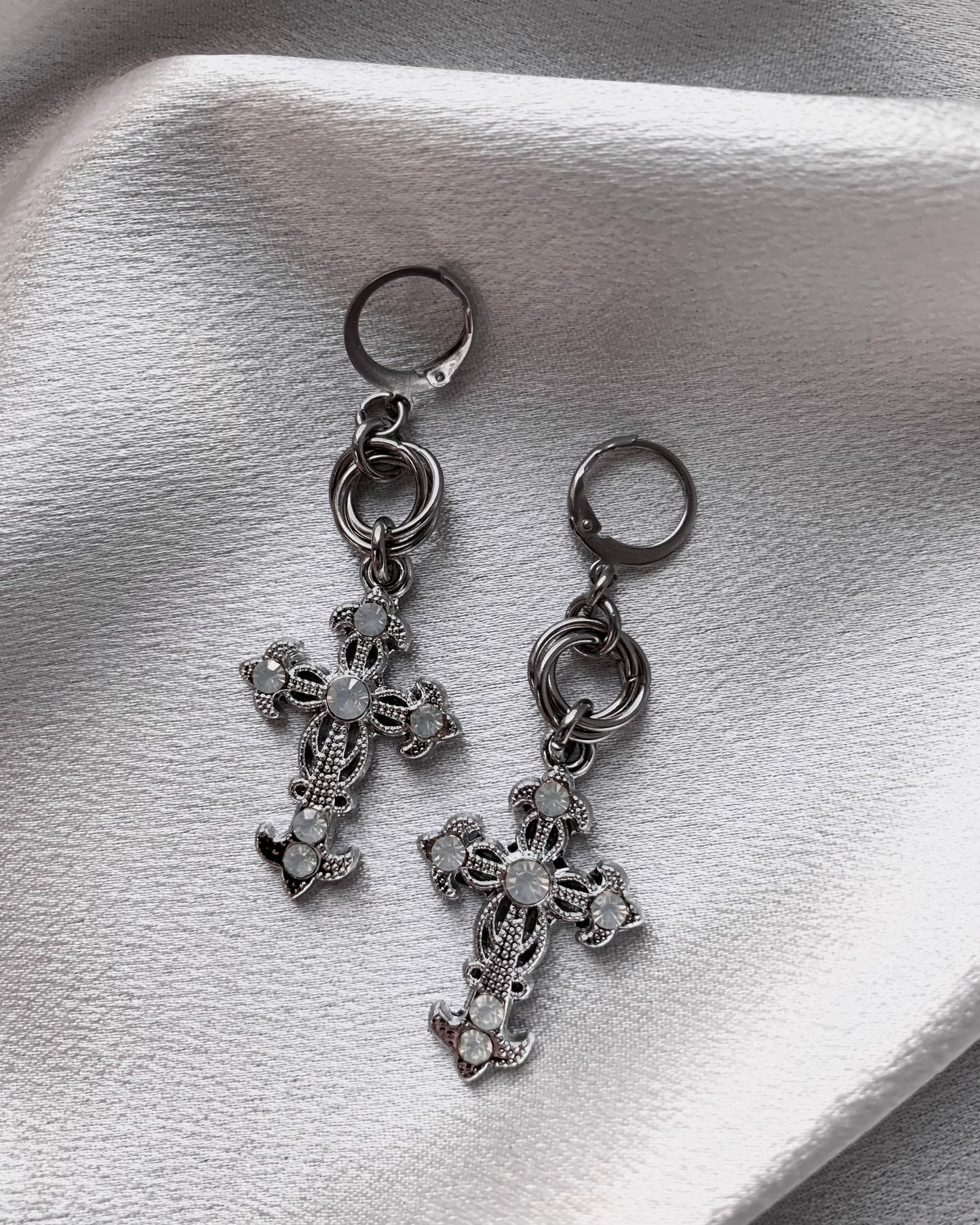 Signum earrings