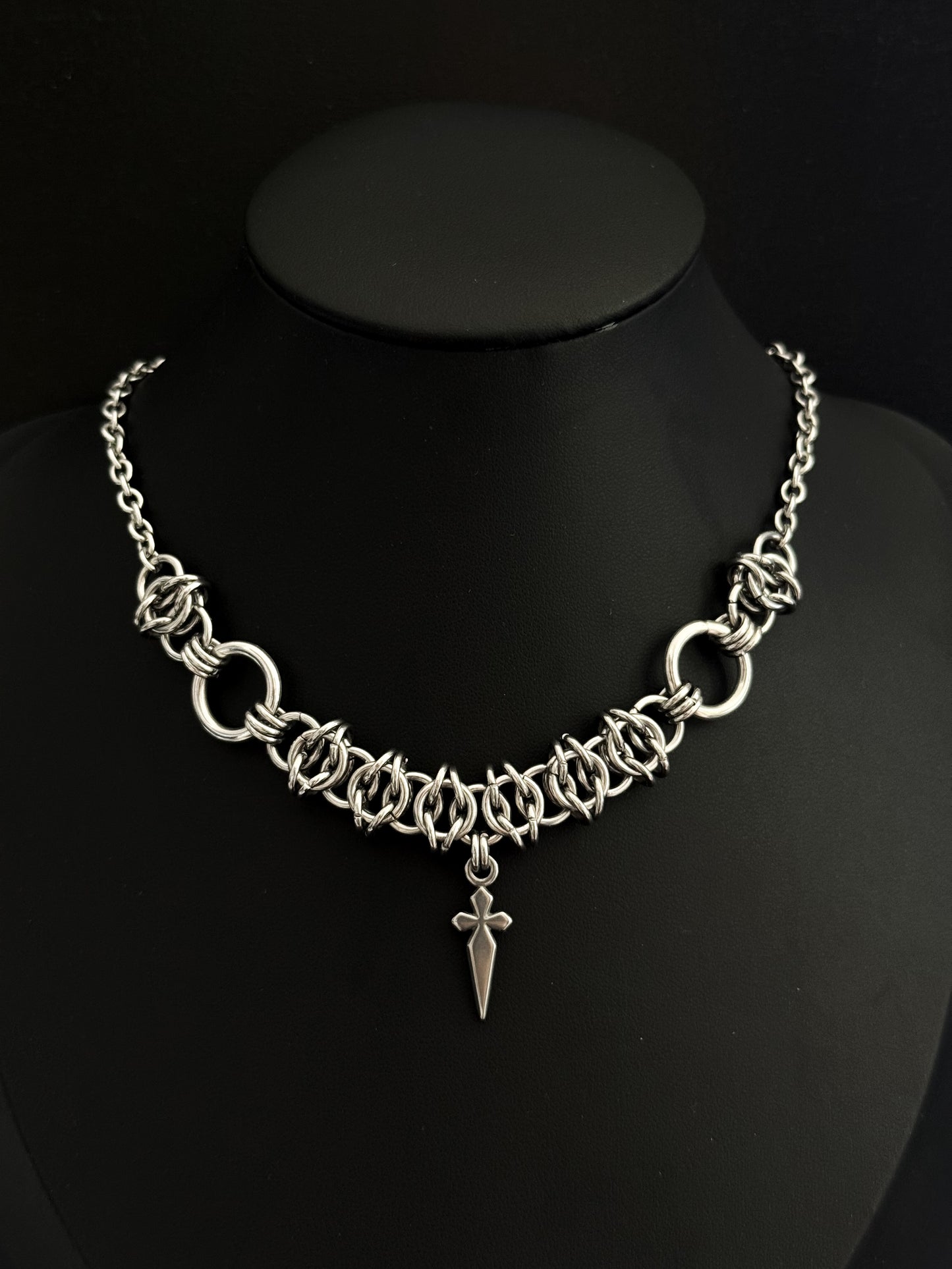 LILA NECKLACE