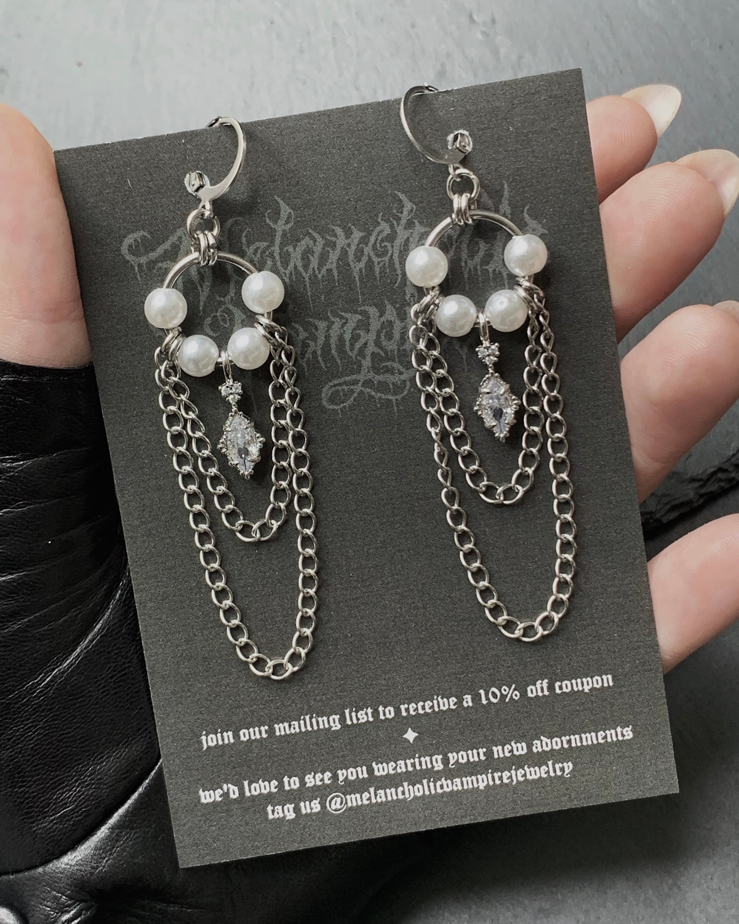 Lumiere earrings
