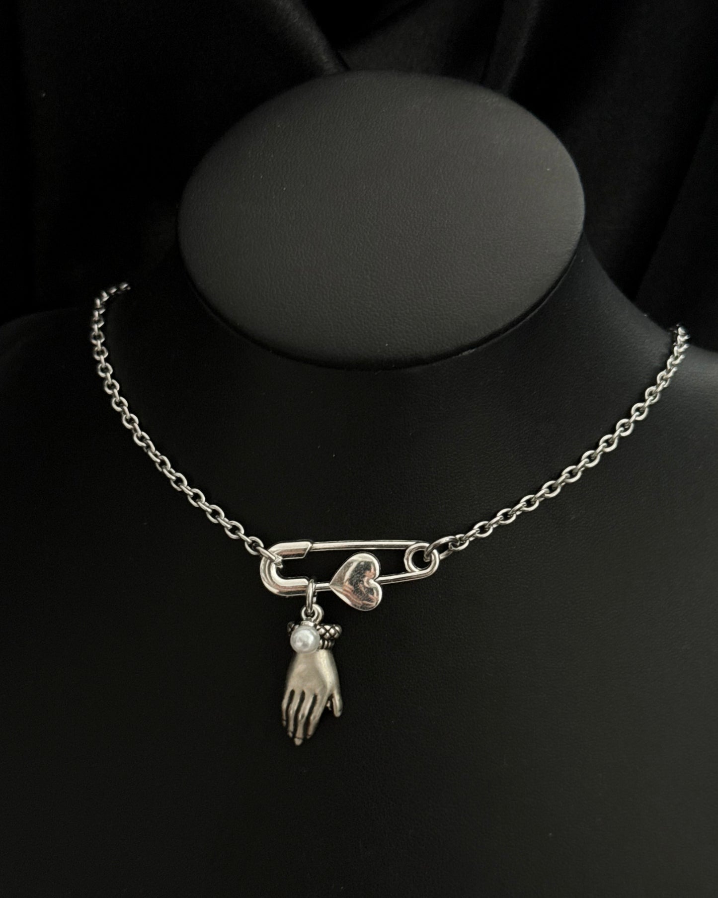 SOA NECKLACE