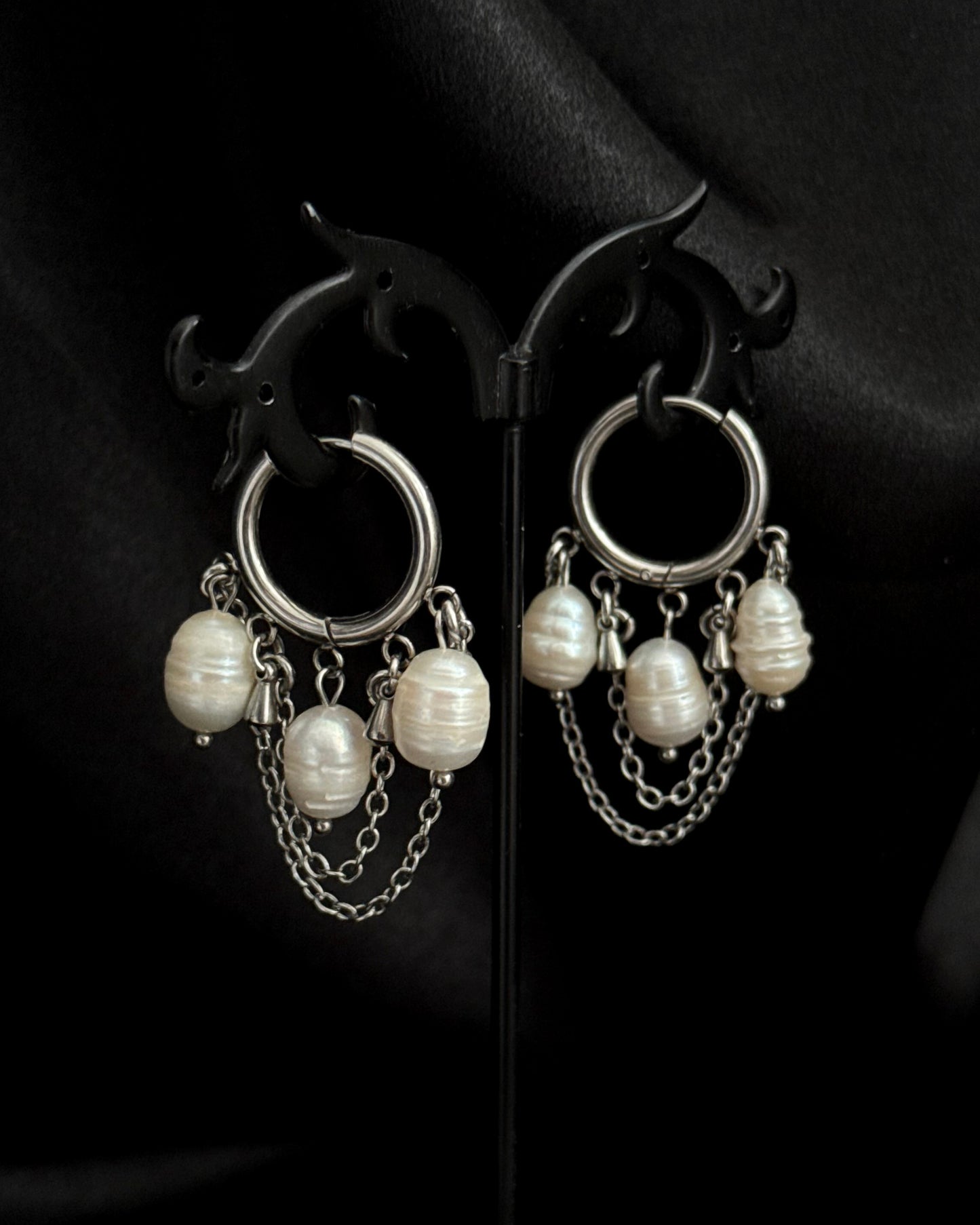 SHELLY EARRINGS