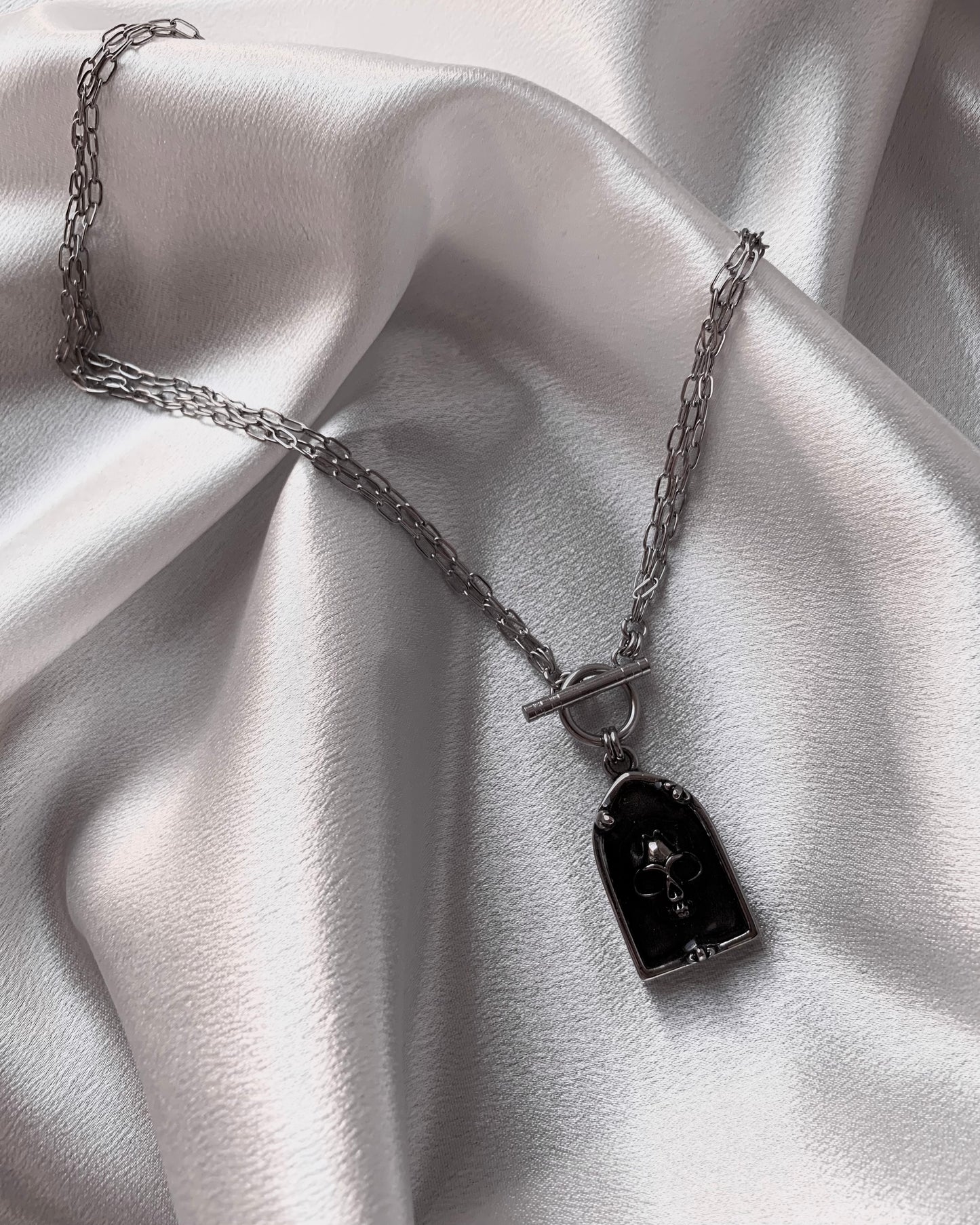 Mors necklace