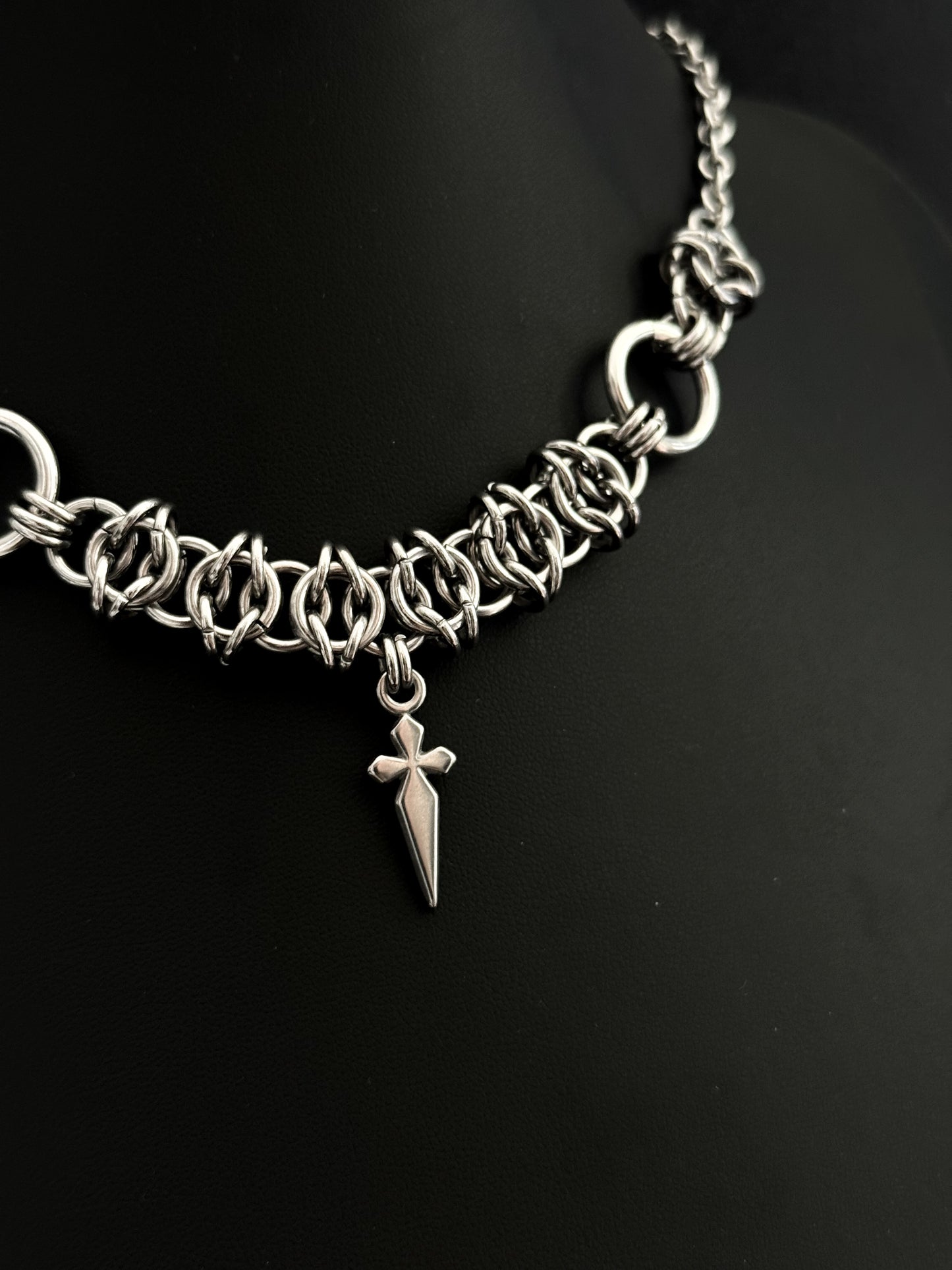 LILA NECKLACE