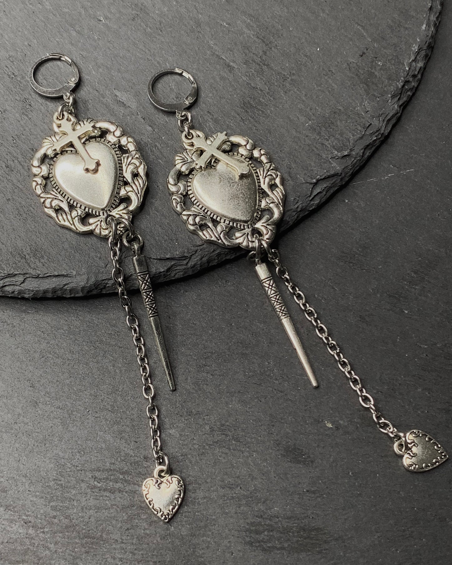 Opium earrings