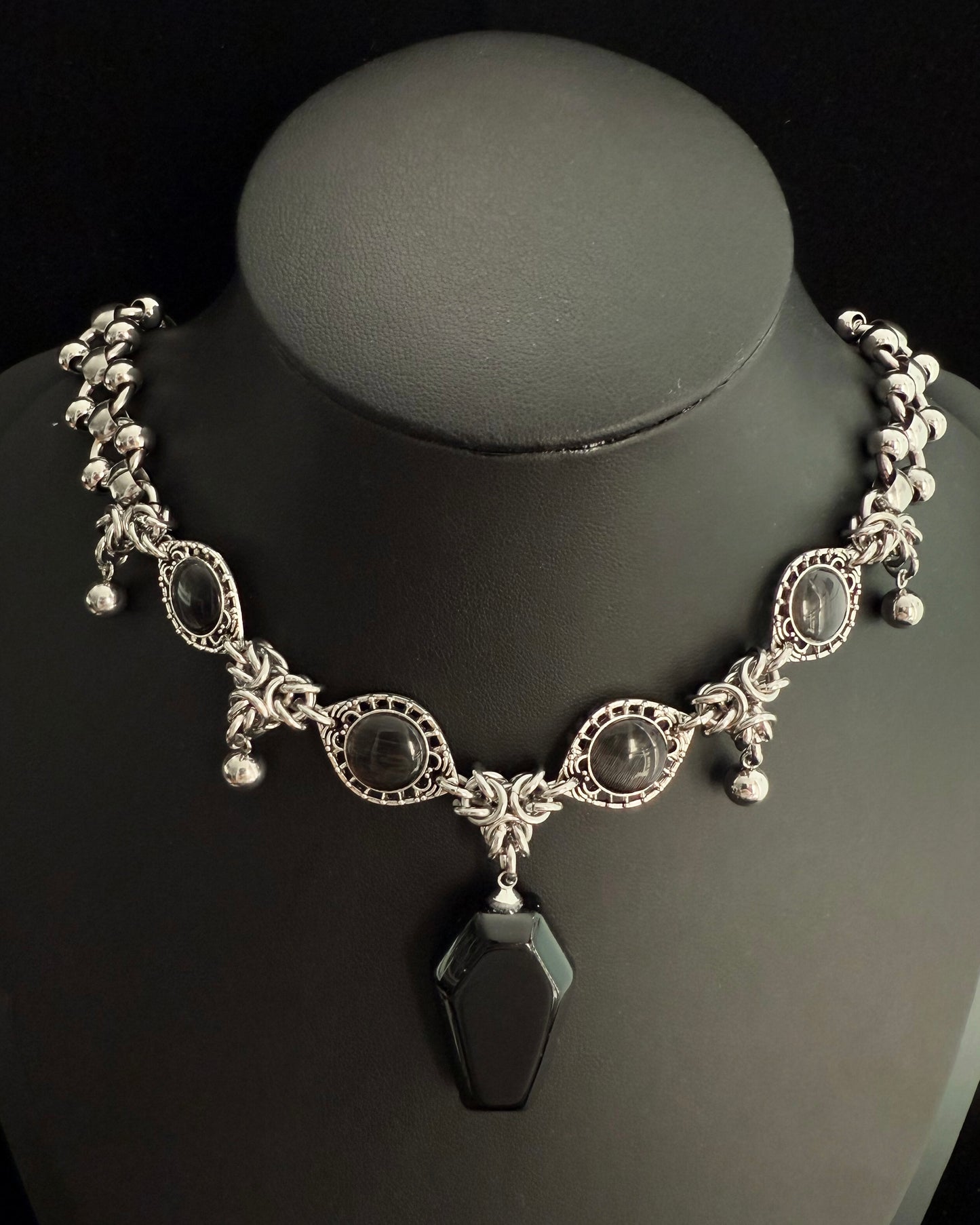THANATOS NECKLACE
