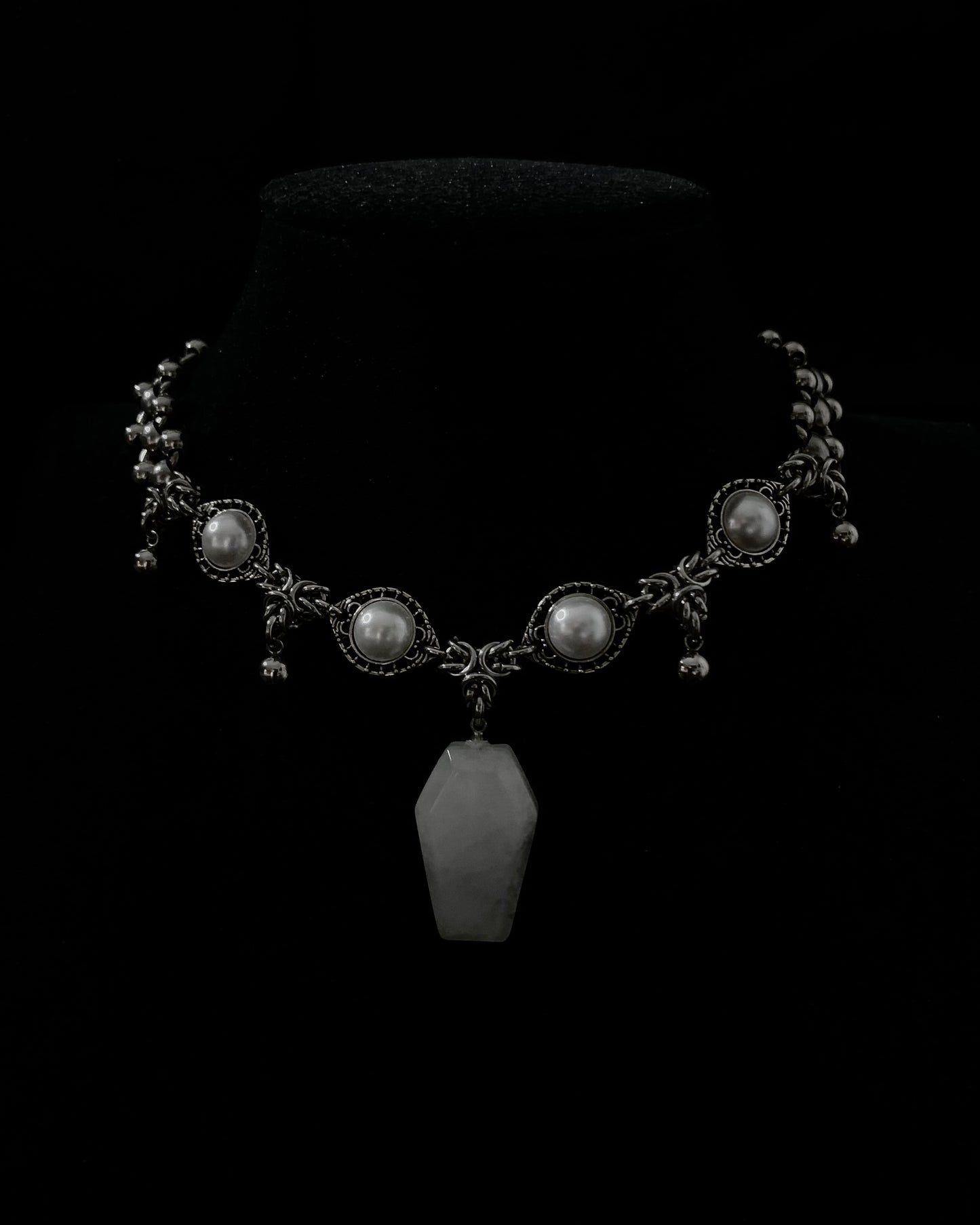 THANATOS NECKLACE