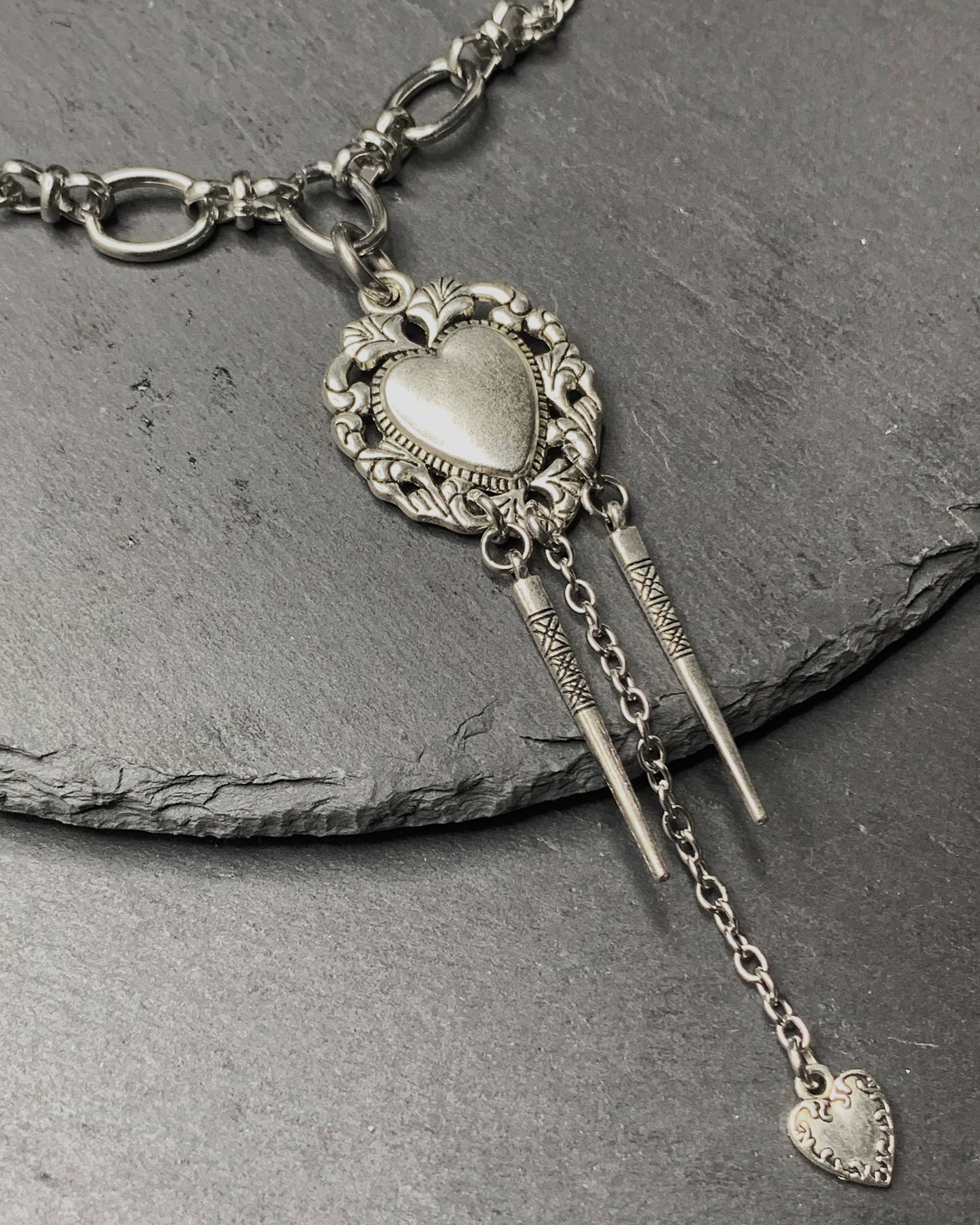 Opium necklace