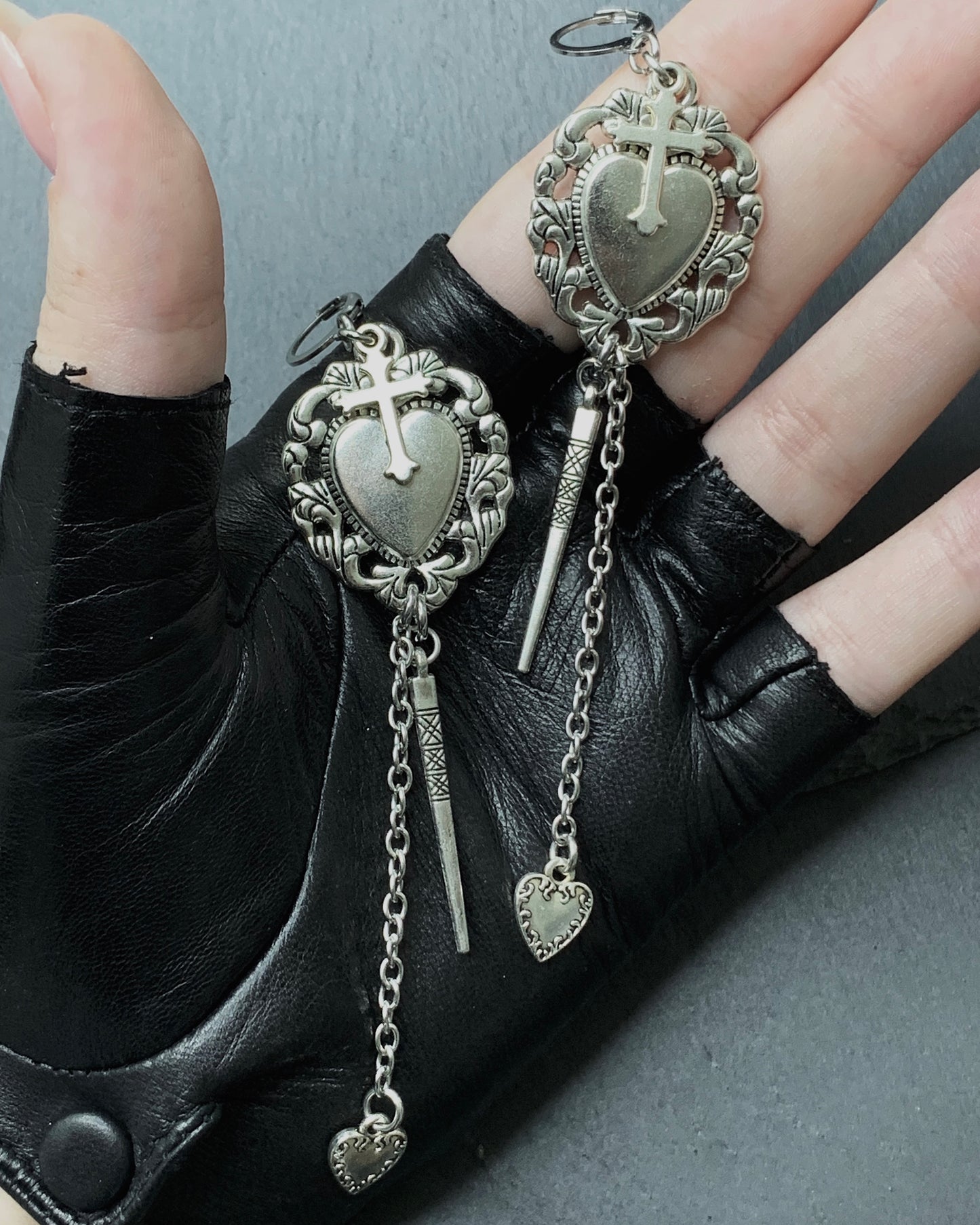 Opium earrings
