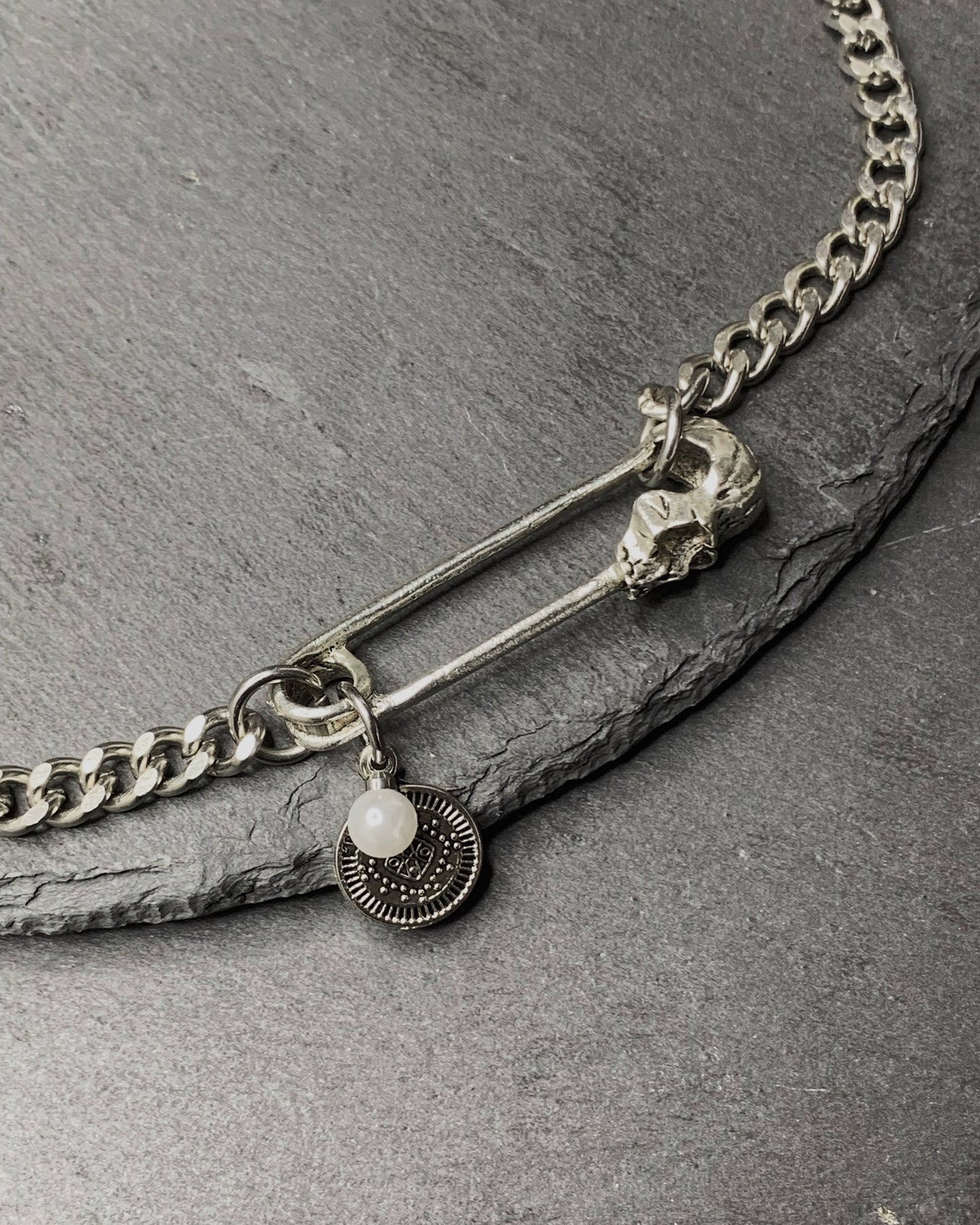 Elegia necklace