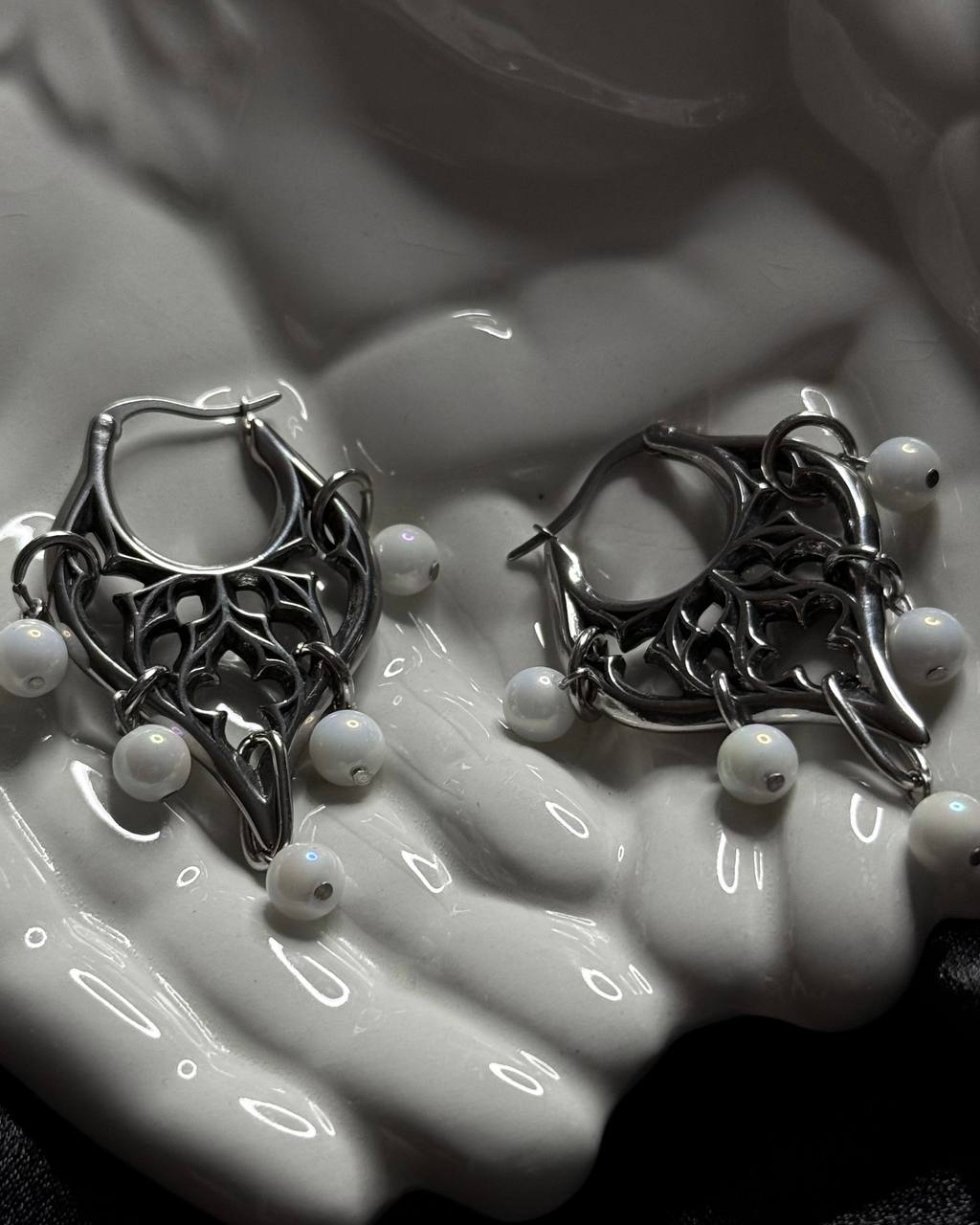 ORLOK EARRINGS
