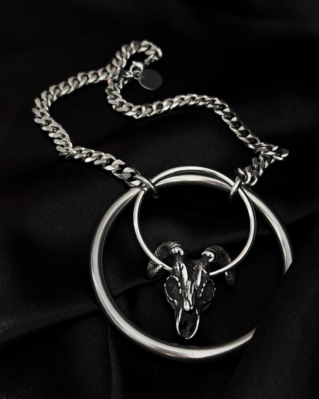 Cult necklace
