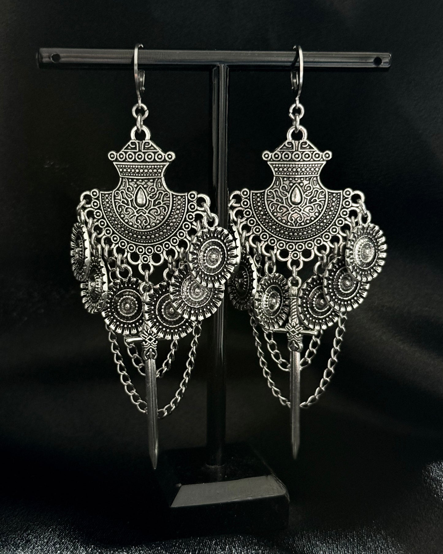Loyalty earrings
