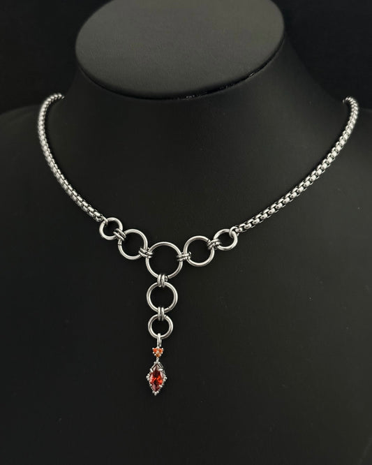 DIAH NECKLACE