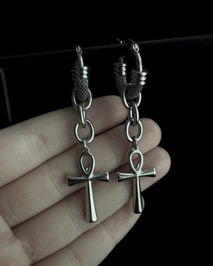 Link earrings