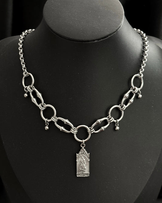 SAINT NECKLACE