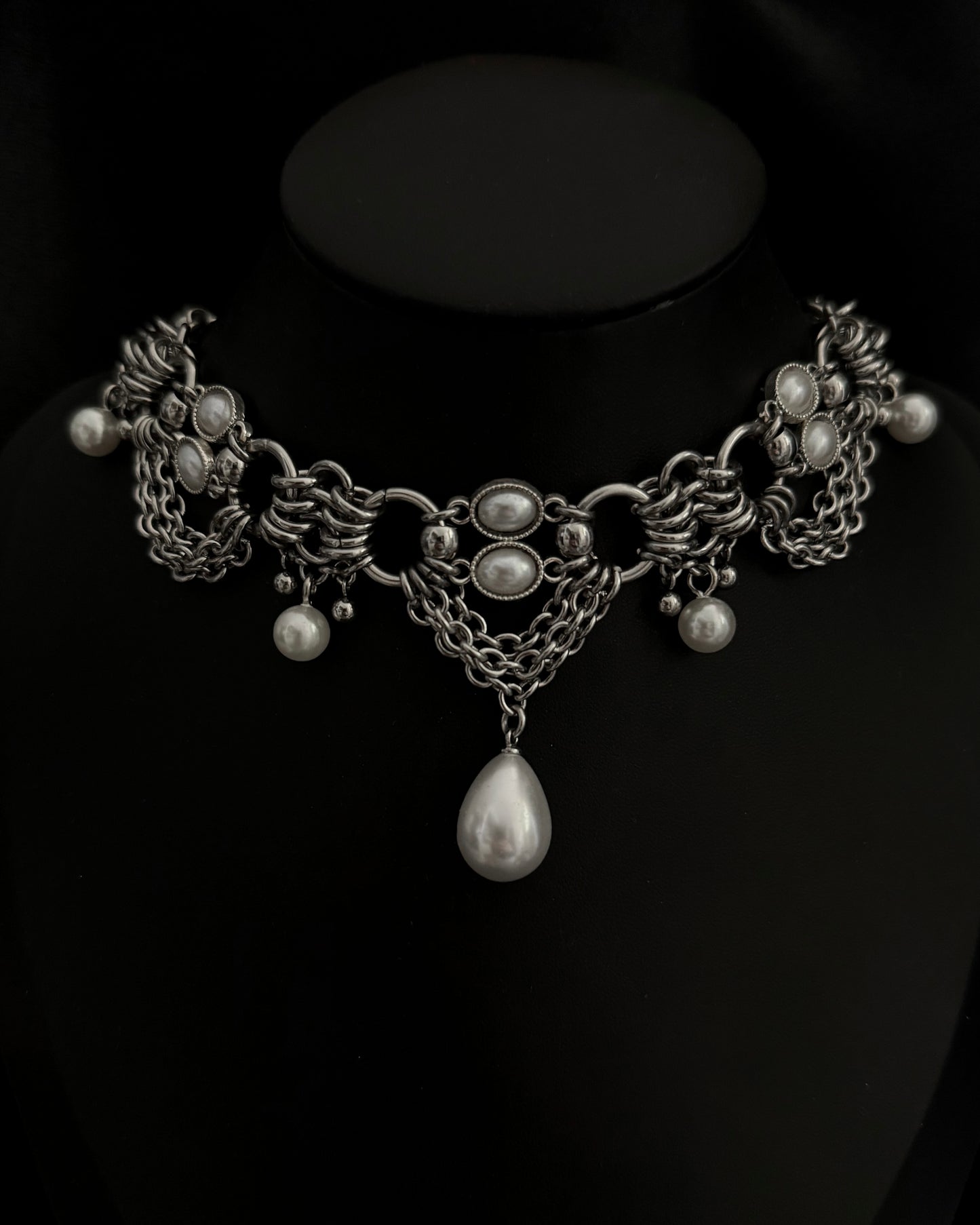 MIORI NECKLACE