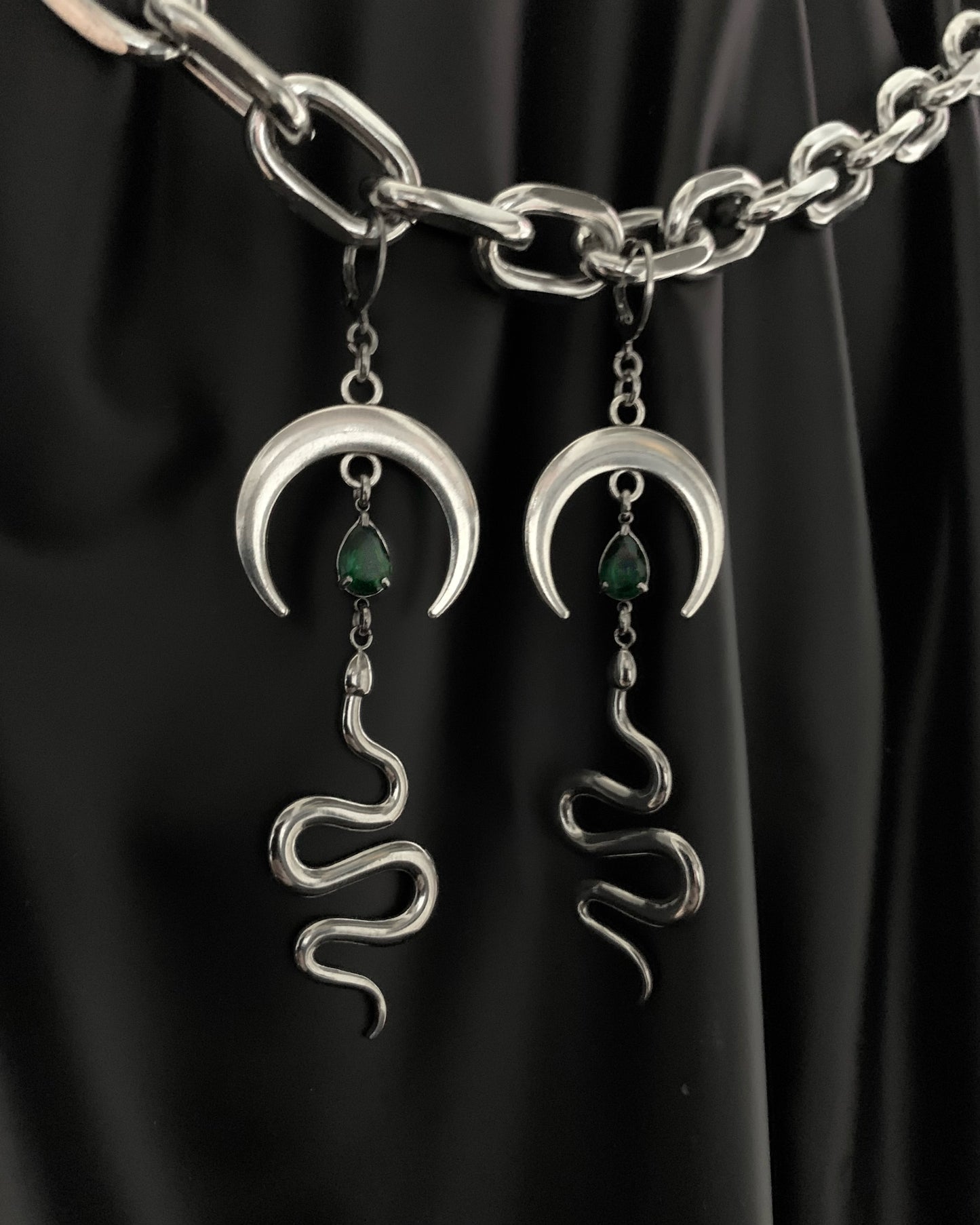 Nocturna earrings