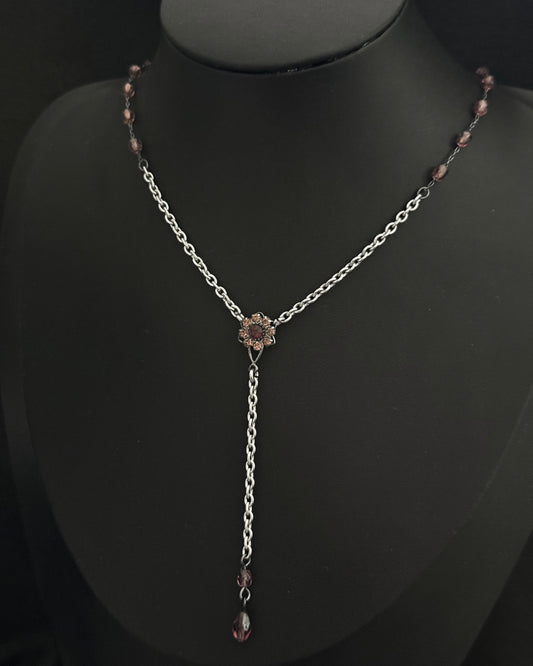 DELI NECKLACE