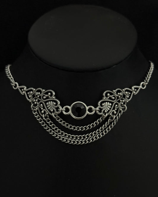 CORY NECKLACE