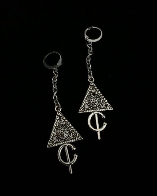 XV earrings