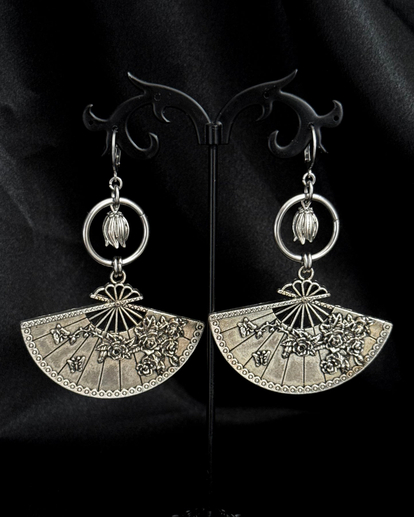 NUI EARRINGS