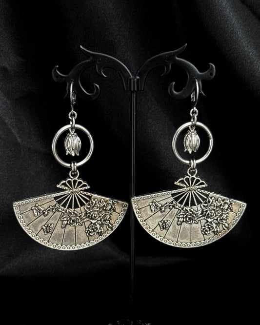 NUI EARRINGS