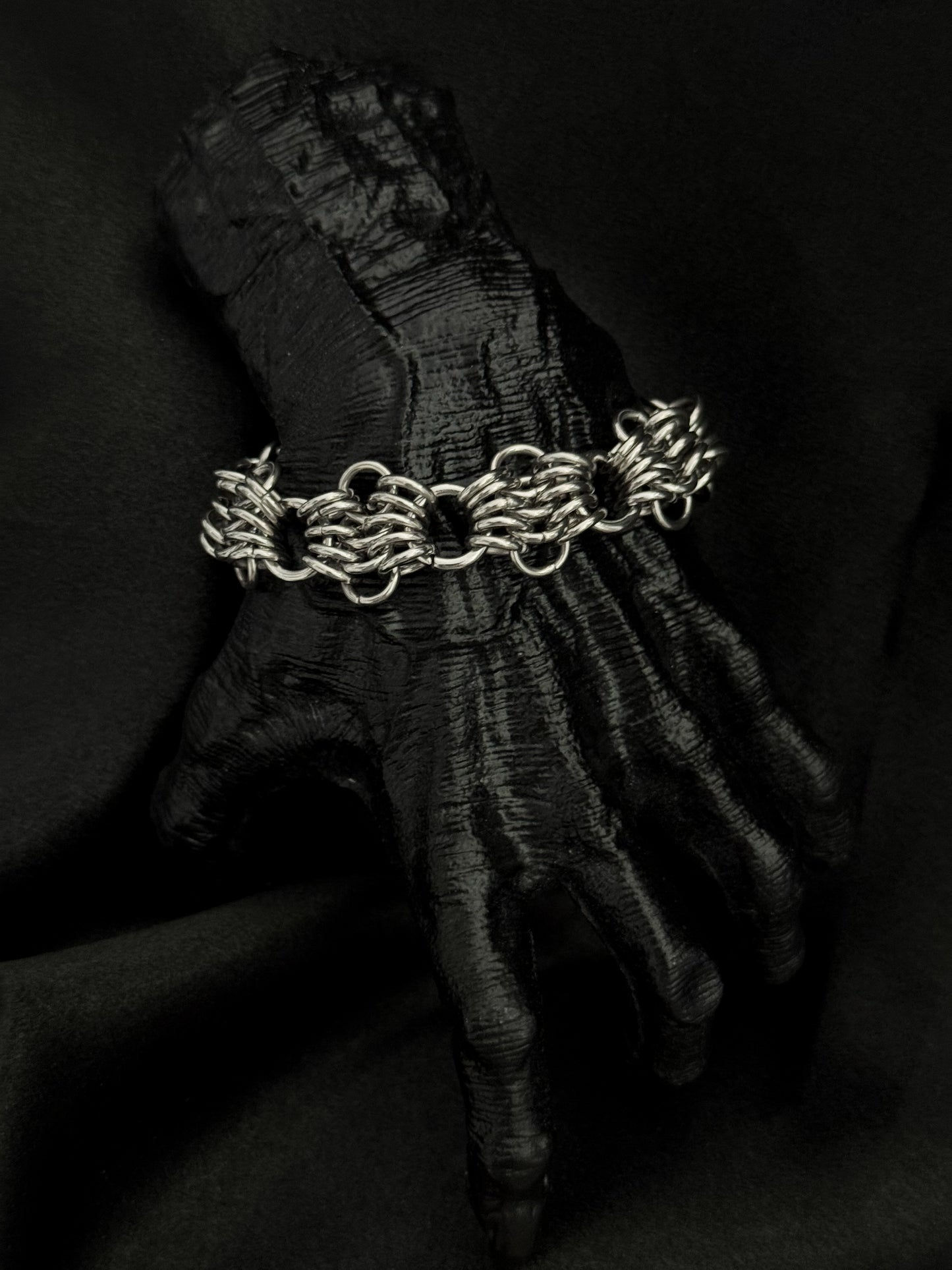 IZZY BRACELET