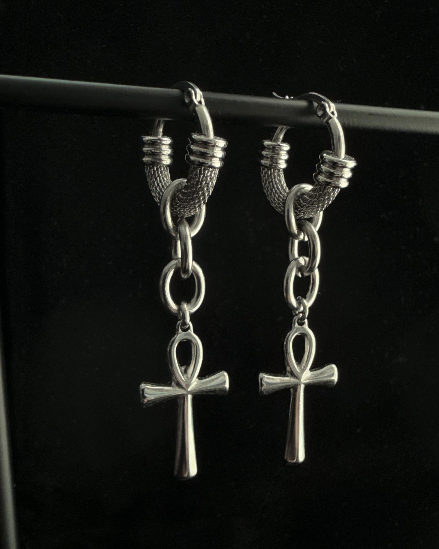 Link earrings