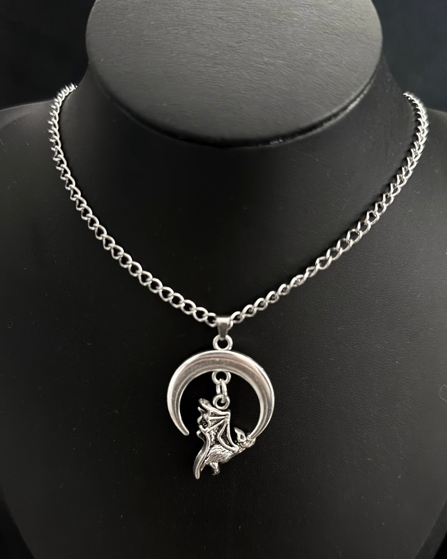 SOL NECKLACE