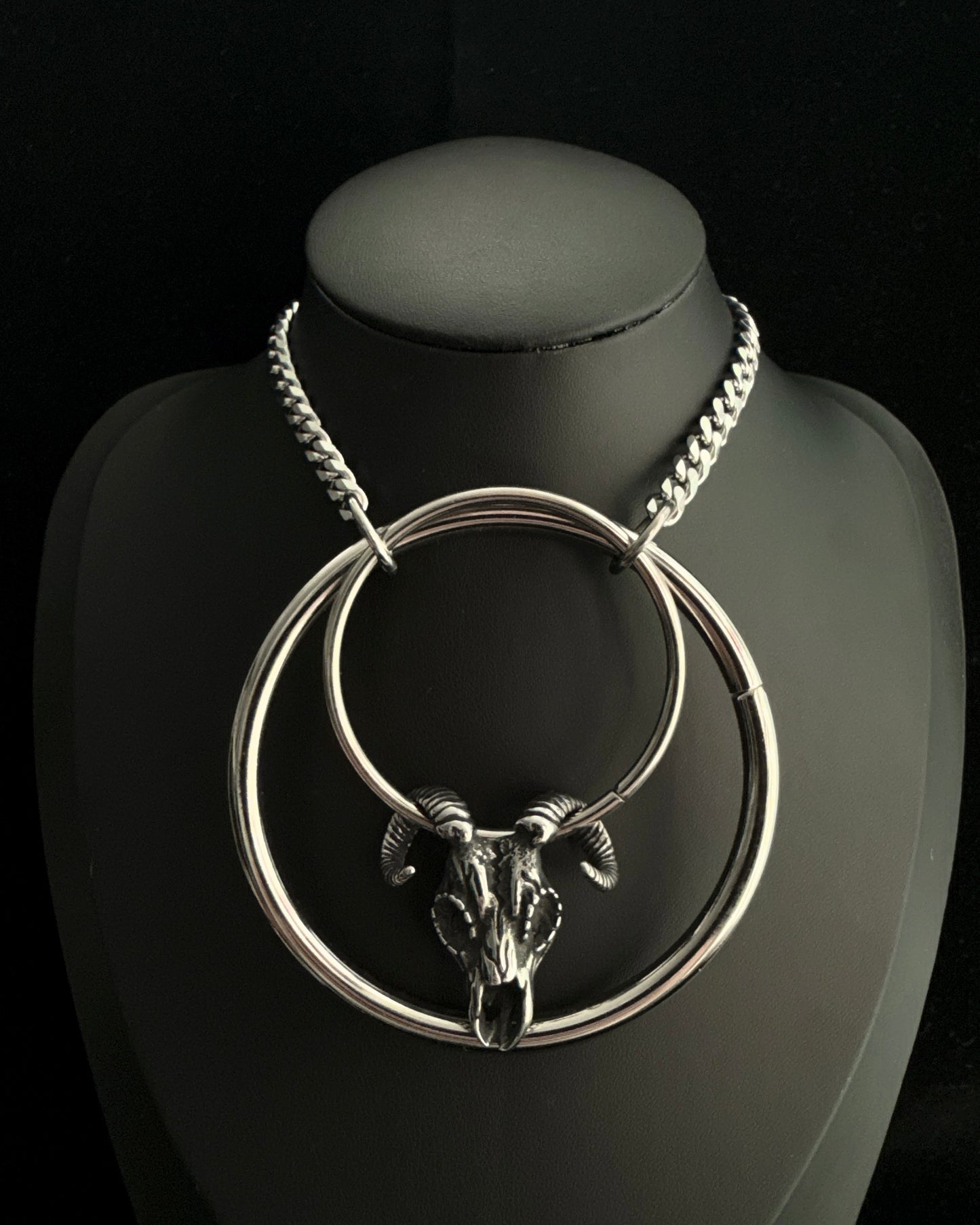 Cult necklace