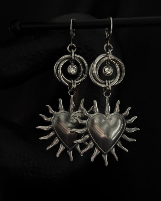 BLAZING HEART EARRINGS