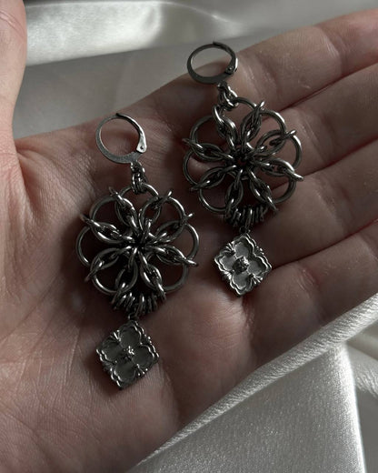 KAI EARRINGS