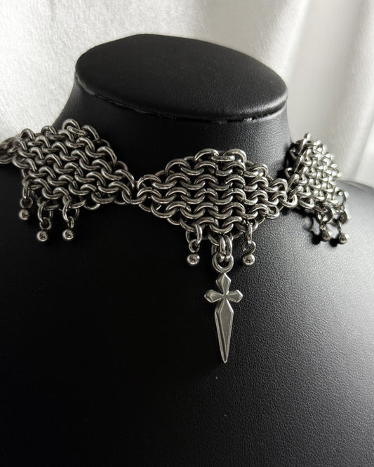 CLEMENTINE NECKLACE